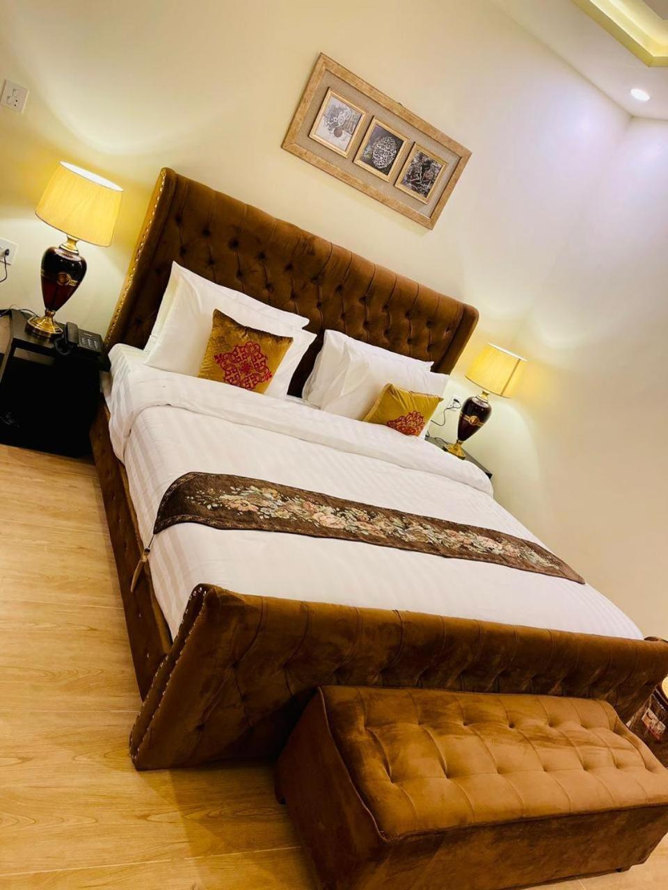 The Corporate Lodges Hotel Saidu Sharif Exterior photo